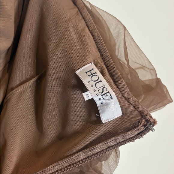 House of CB Anais Chestnut Tulle Ruched Off Shoulder Ruched Dress Medium - Picture 14 of 15